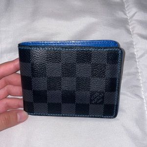 Authentic men’s Louis Vuitton wallet